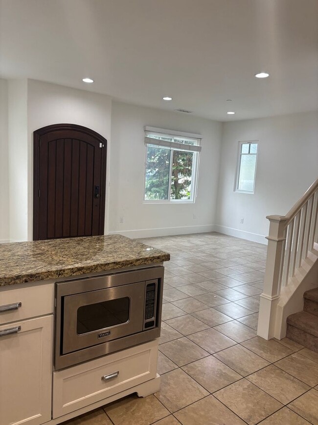 Building Photo - Welcome Home to Grafton Terrace! Ideally l...