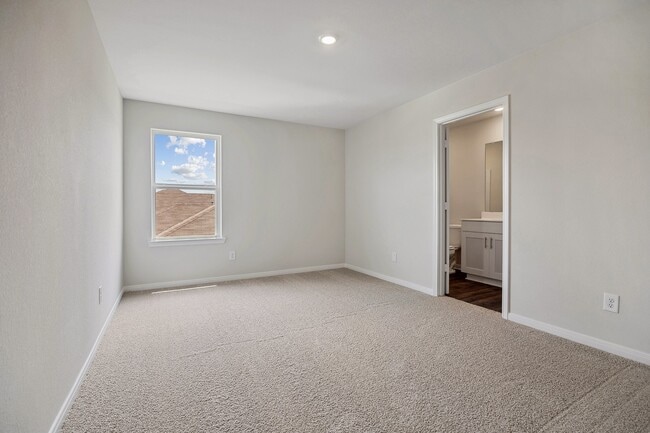 Building Photo - 10343 Red Cardinal Dr