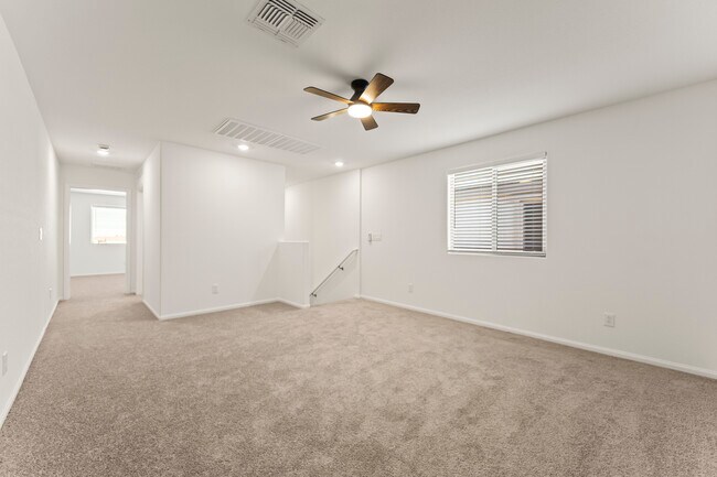 Building Photo - 6080 Swift Lariat St