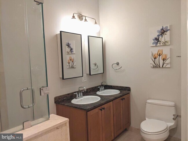 Building Photo - 1100 S Broad St