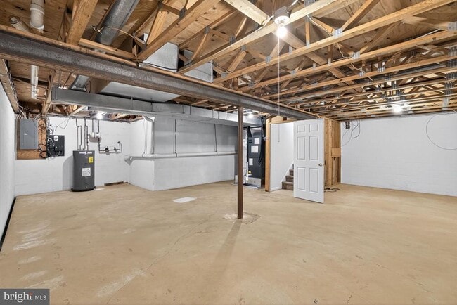 Building Photo - 4 Stirling Ct