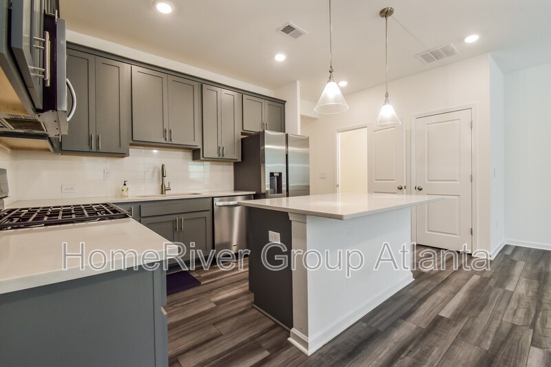 Building Photo - 1505 Albert Ln NW