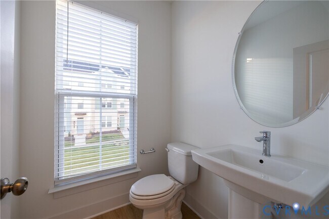 Building Photo - 15309 Sunray Aly