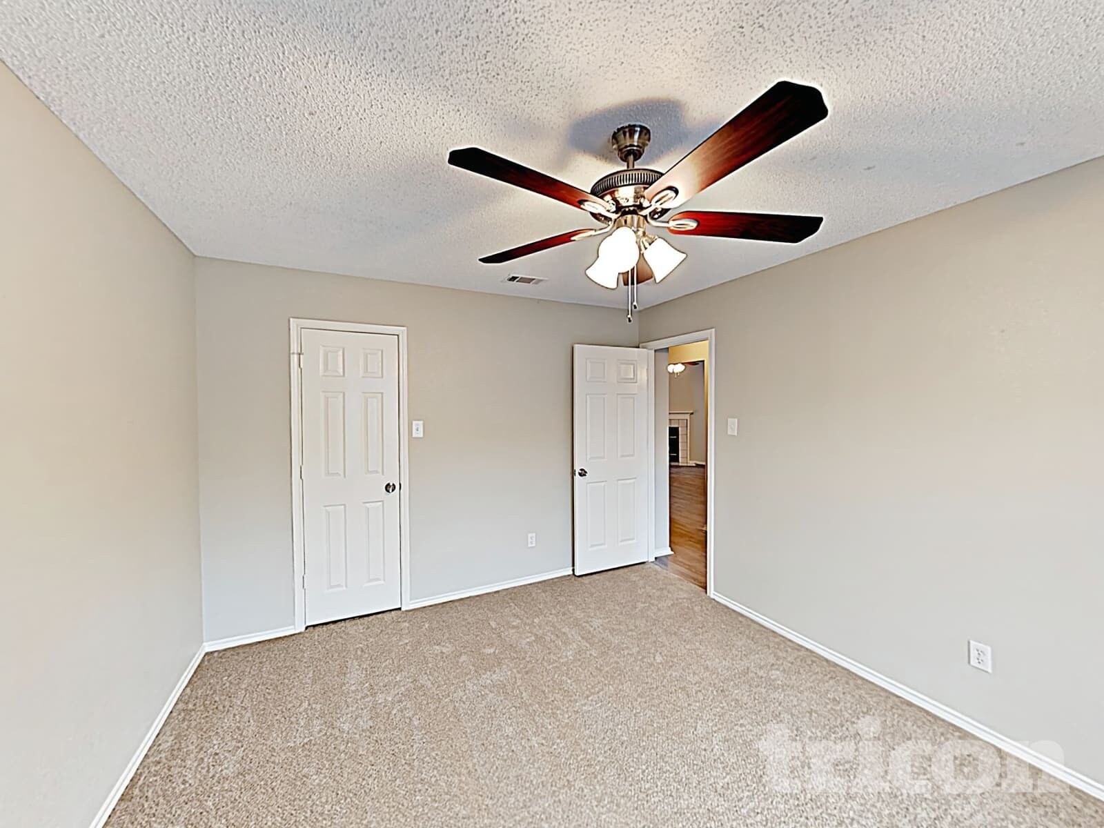 Building Photo - 206 Briarglen Dr