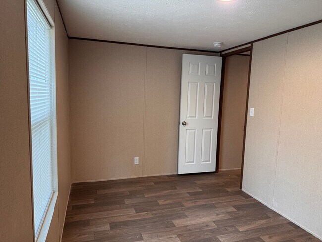 Building Photo - BRAND NEW 3 BED, 2 BATH MOBILE HOME!