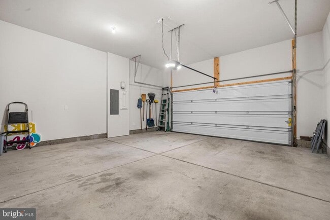 Building Photo - 1814 River Heritage Blvd