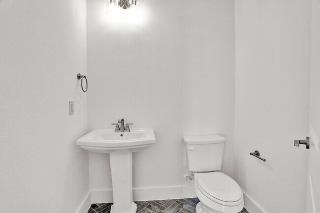 Building Photo - New Construction and Ready for immediate move in!