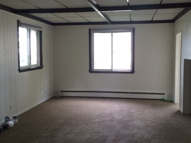 Building Photo - 114 N Erie St