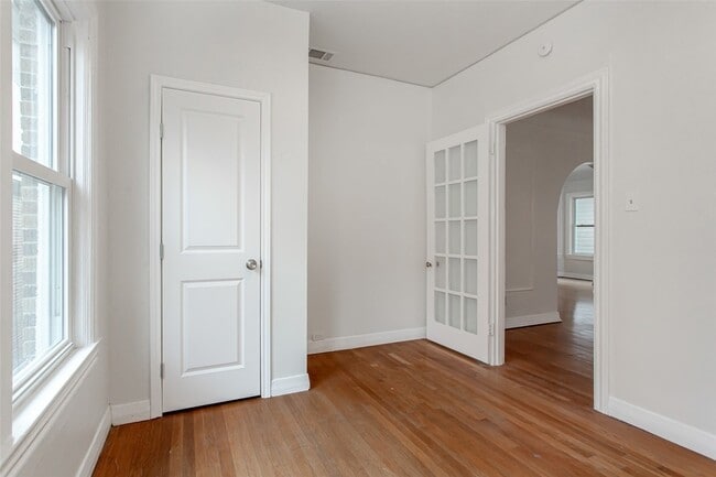 Building Photo - 4204 Prescott Ave