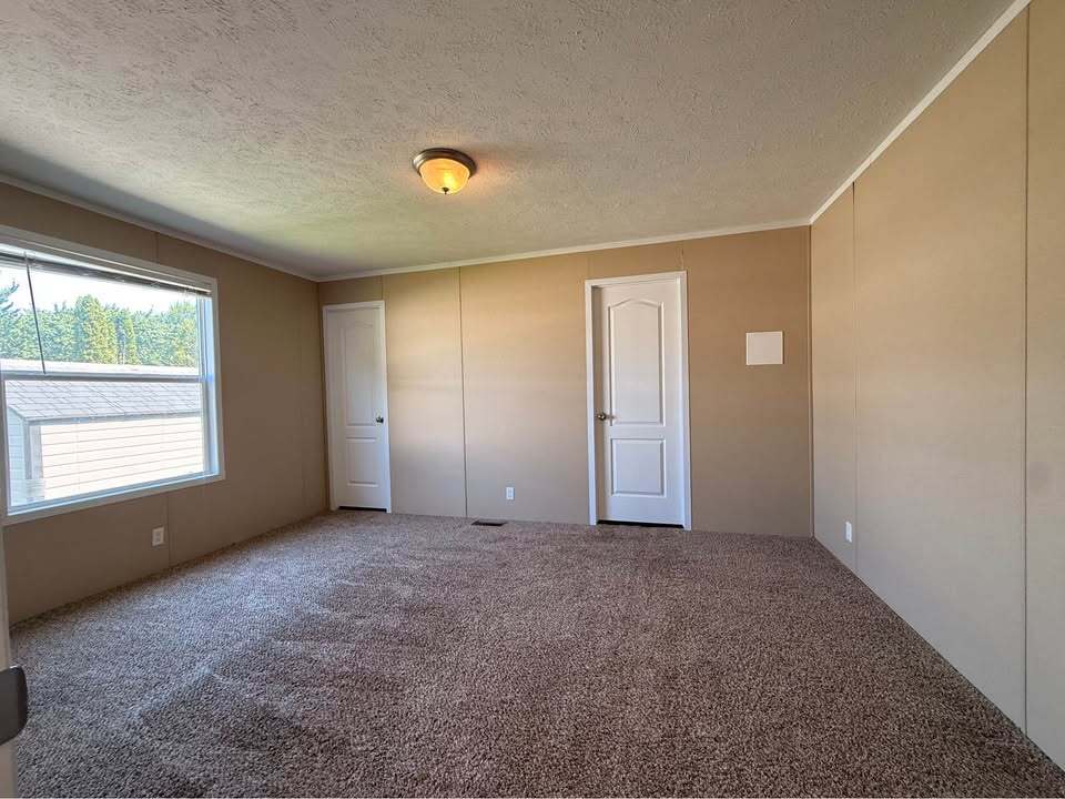 Building Photo - 52184 Norfolk Ln