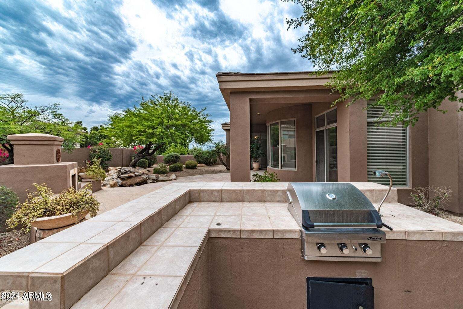 Building Photo - 11473 E Blanche Dr