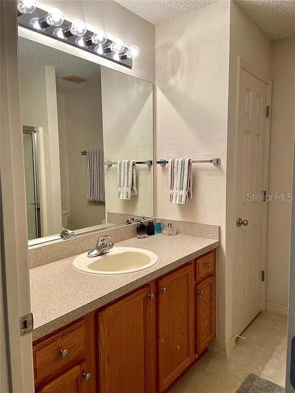 Building Photo - 9523 SE 168th Maplesong Ln