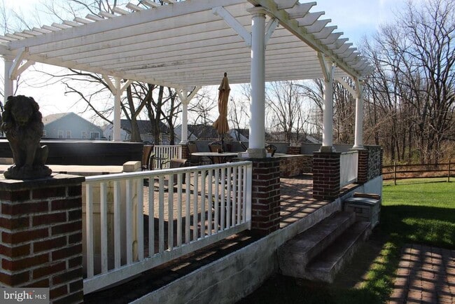 Building Photo - 1934 Bleim Rd