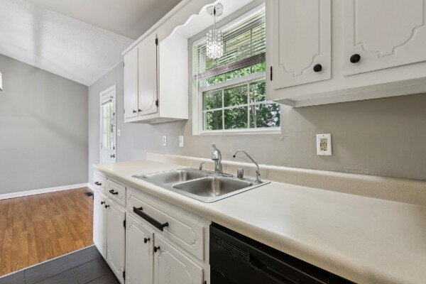 Building Photo - 157 Oak Tree Dr