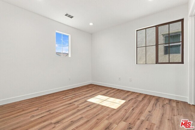 Building Photo - 20115 Pienza Ln