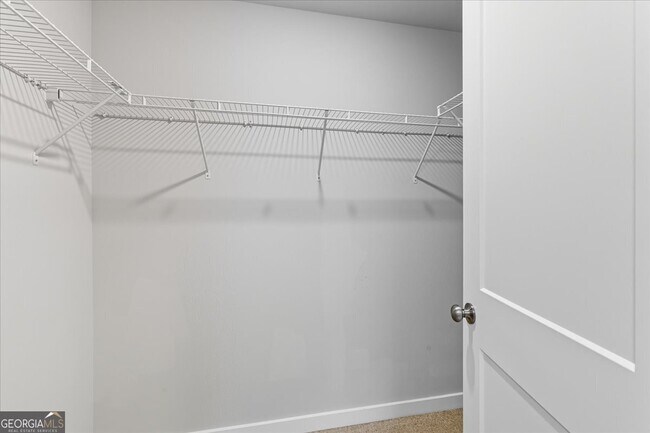 Building Photo - 2030 Main St NW