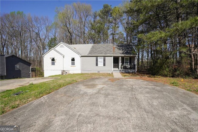 Building Photo - 5444 Glen Haven Dr