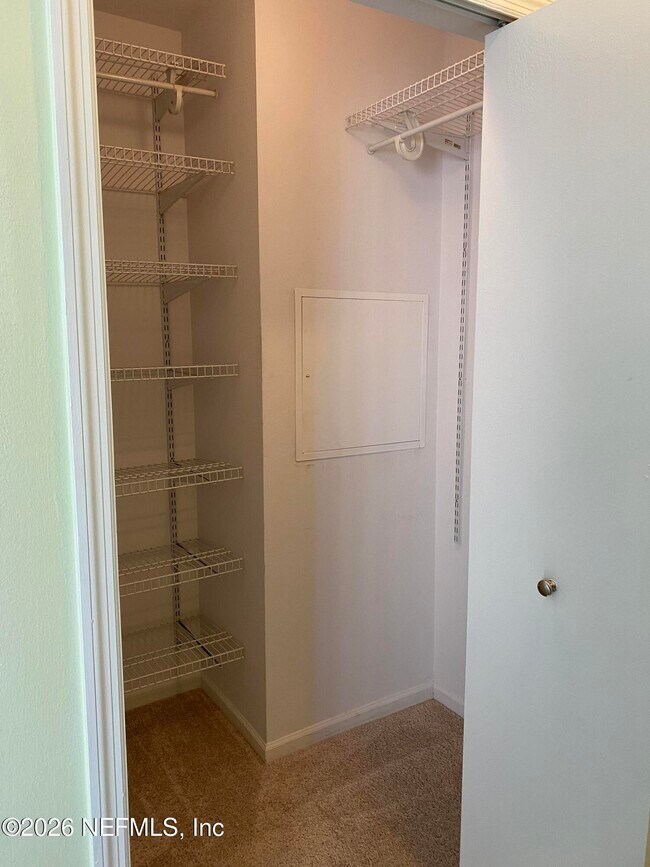 Building Photo - 1655 The Greens Way