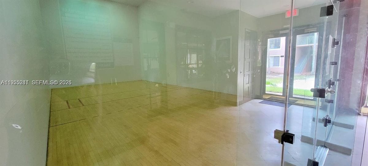 Building Photo - 12124 St.Andrews Place, 201