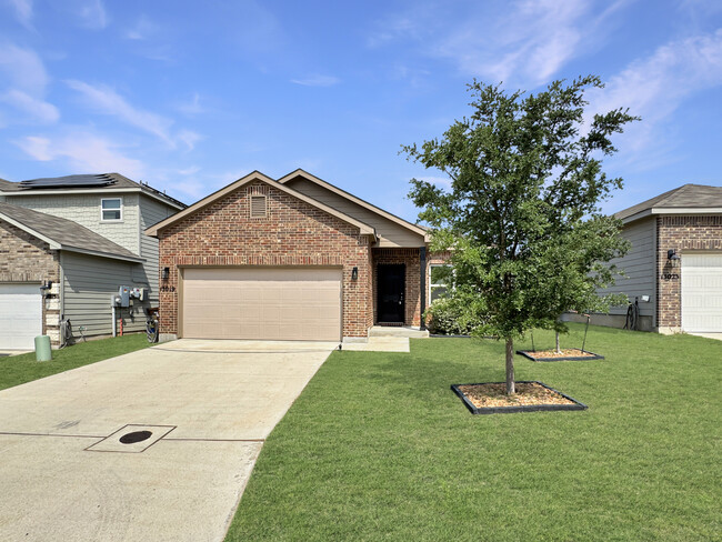 Building Photo - 13019 Heathers Elm