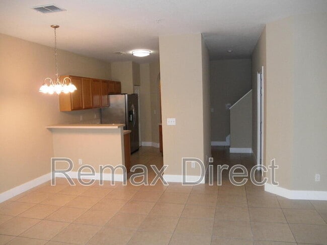 Building Photo - 822 Pipers Cay Dr