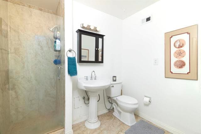 Building Photo - 4807 Luna Dr