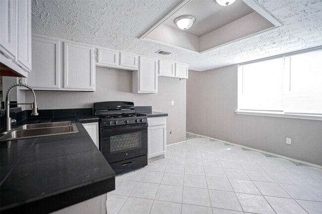 Building Photo - 12838 Riva Ridge Ln
