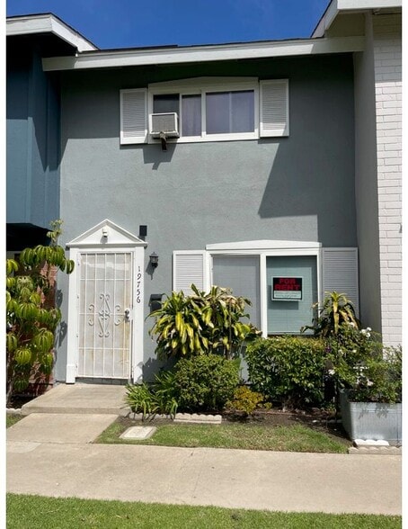 Building Photo - 19756 Kingswood Ln