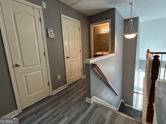 Building Photo - 1943 Hoods Fort Cir NW