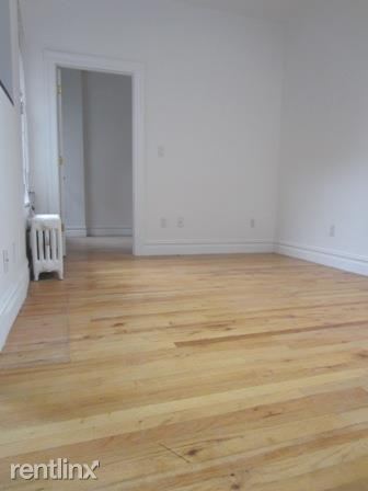 Building Photo - 35 Bedford St