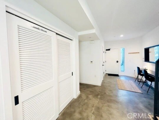 Building Photo - 2301 Cloverdale Ave