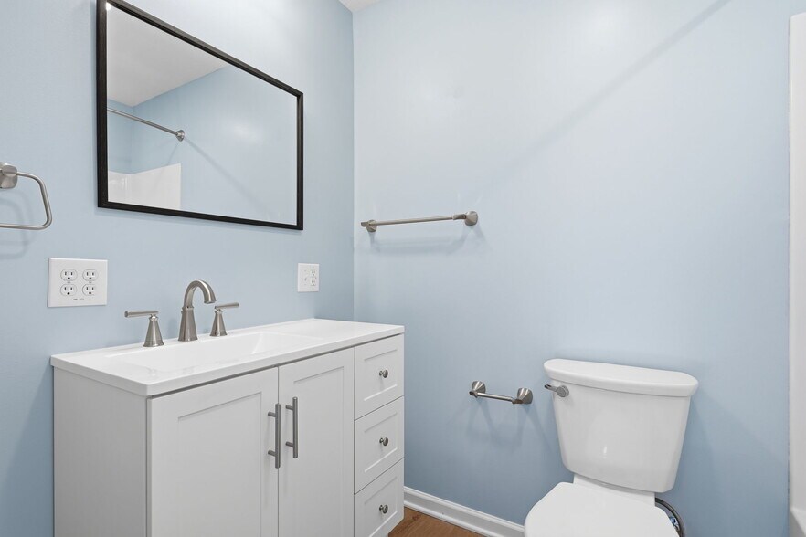Bathroom upstairs - 720 Hurd Ave