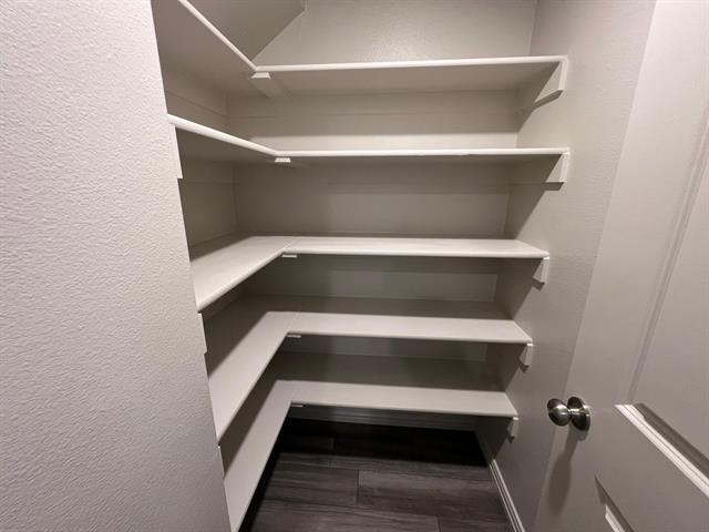 Building Photo - 4561 Bishop St