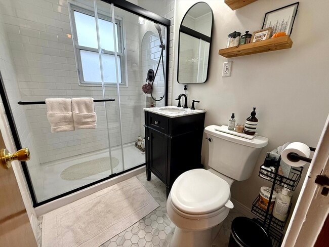 Building Photo - 151 Lexington St