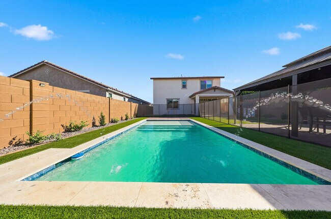 Building Photo - 20234 W Turney Ave