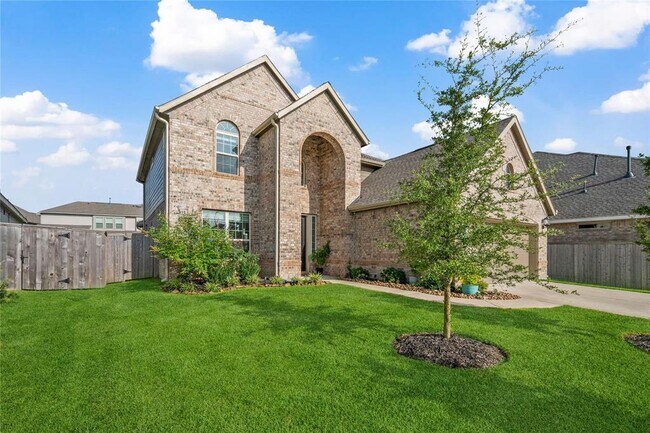 Building Photo - 9414 Camden Clf Ct