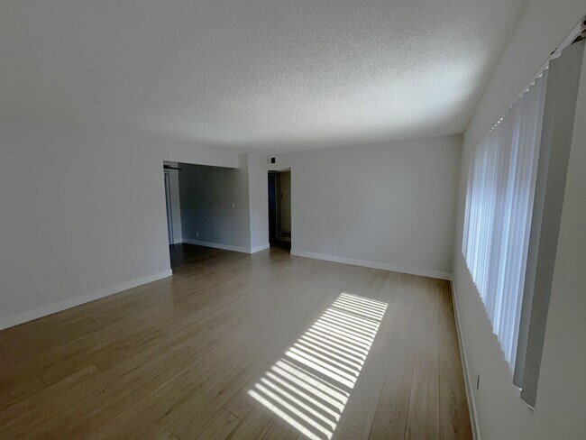 Building Photo - Kala Kai