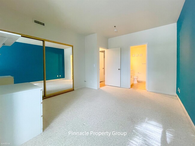 Building Photo - 2 br, 2 bath Condo - 411 Park Avenue, Unit...