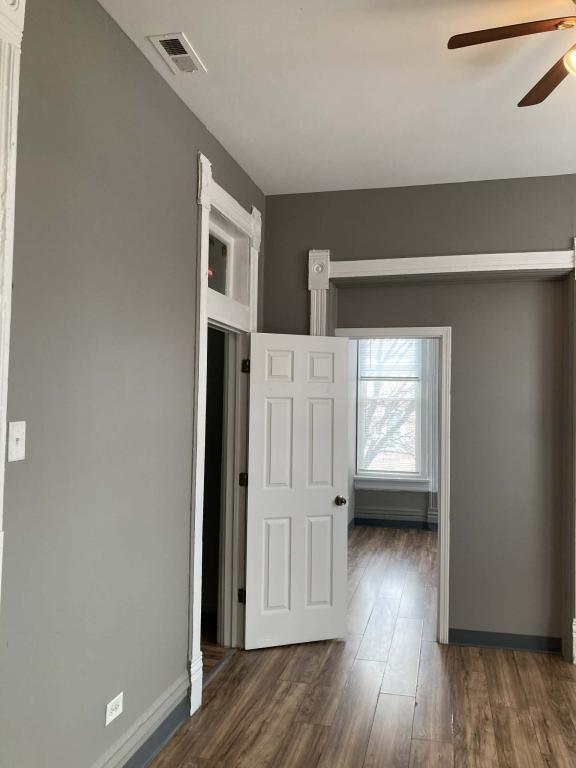 Building Photo - 2258 W 21st Pl