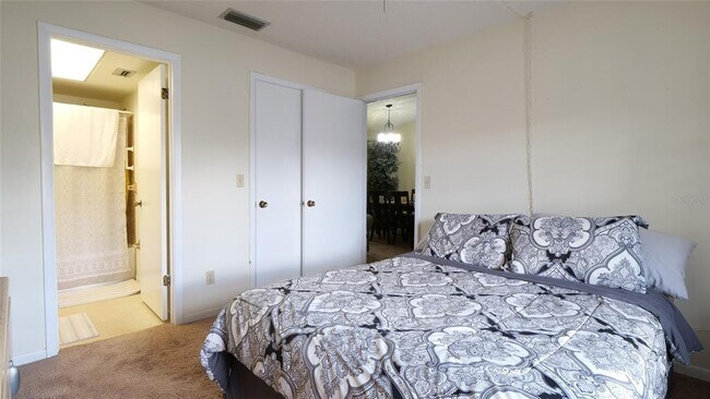 Building Photo - 845 Orchid Springs Dr