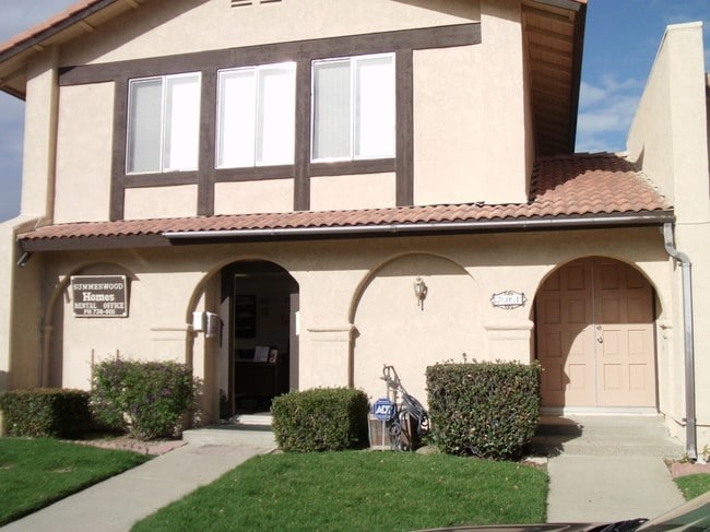 Primary Photo - Summerwood Townhome Apartments
