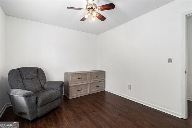 Building Photo - 505 Stedford Ln