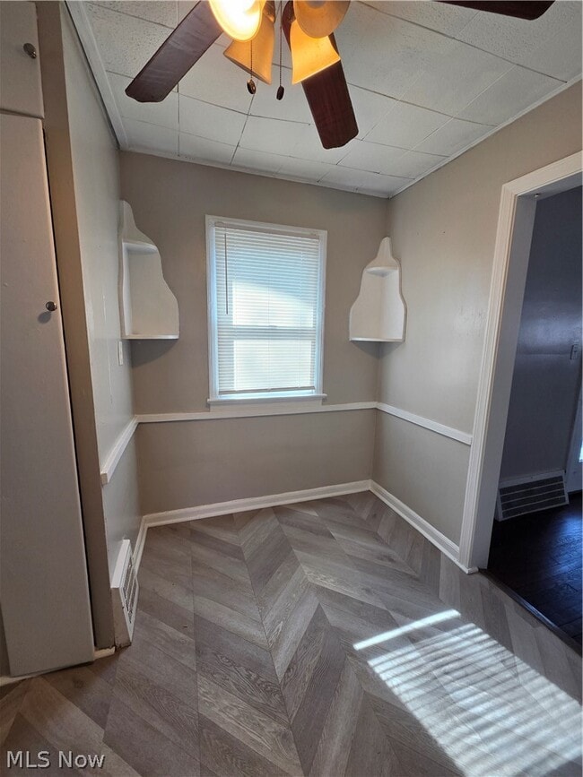 Building Photo - 994 Yellowstone Rd