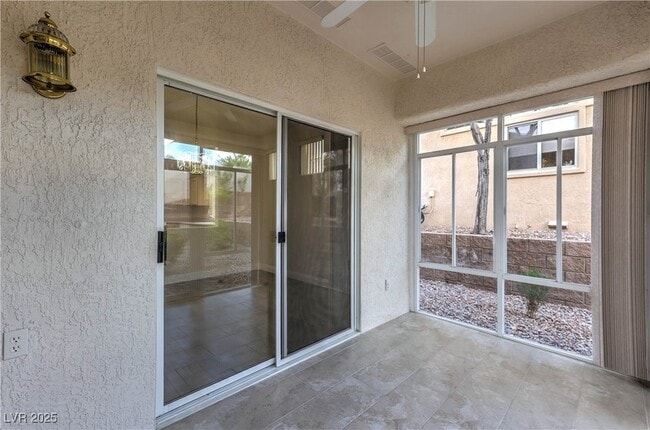 Building Photo - 10634 Sky Meadows Ave