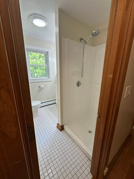 Building Photo - 94 Kiahs Way