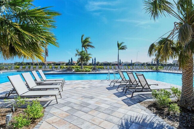 Building Photo - 19365 Rizzuto St