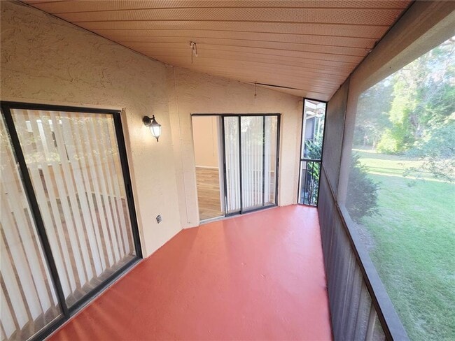 Building Photo - 7543 Sugar Bend Dr