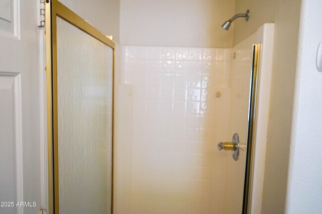 Building Photo - 898 E Monterey St