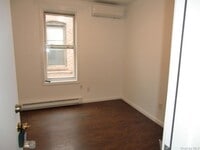 Building Photo - 1762 Crosby Ave