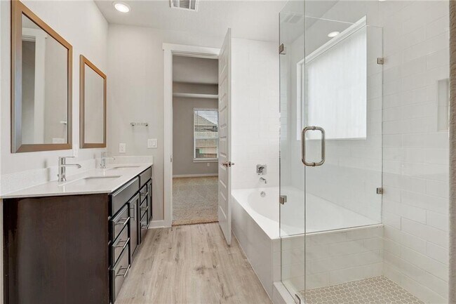 Building Photo - 2416 Bear Cub Bend